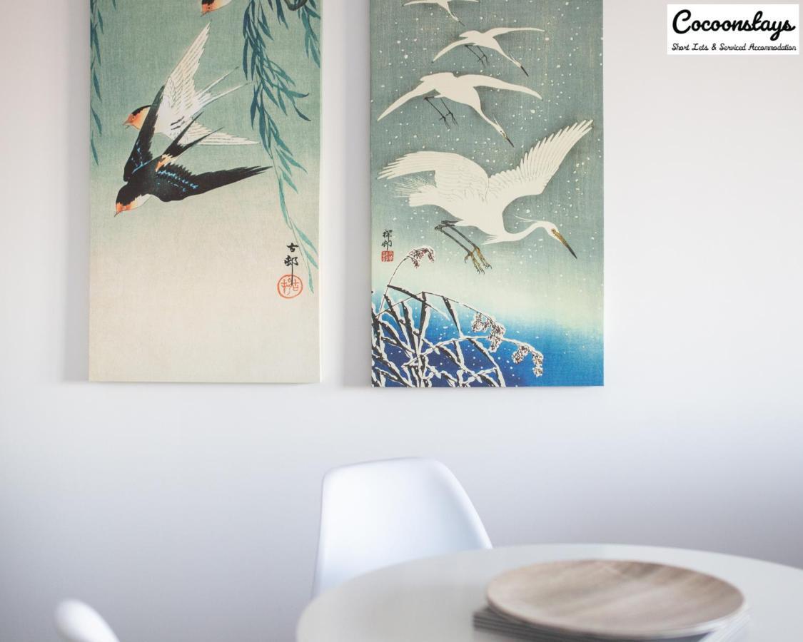 Cocooonstays Short Lets & Accommodation สลาว ภายนอก รูปภาพ